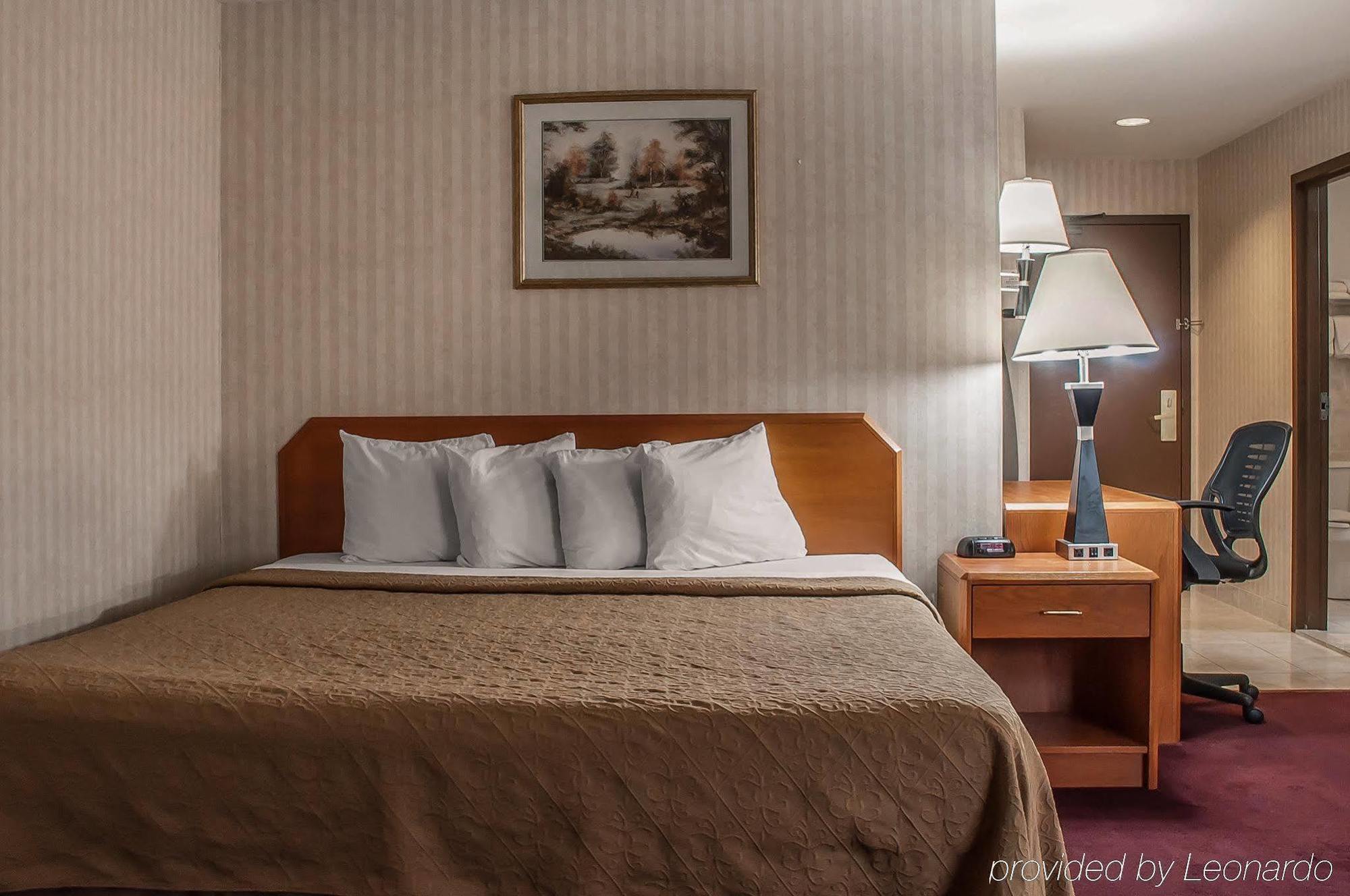 Quality Inn - Niagara Falls Blvd Dış mekan fotoğraf