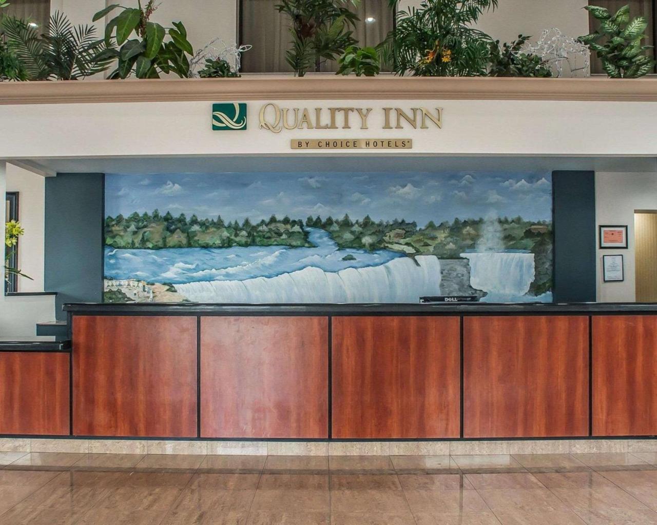 Quality Inn - Niagara Falls Blvd Dış mekan fotoğraf