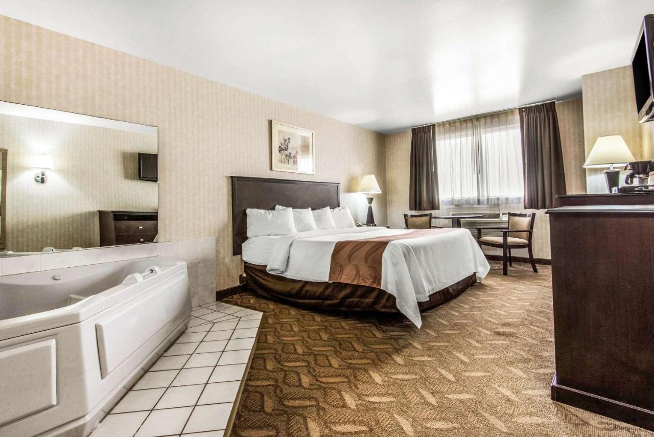 Quality Inn - Niagara Falls Blvd Dış mekan fotoğraf