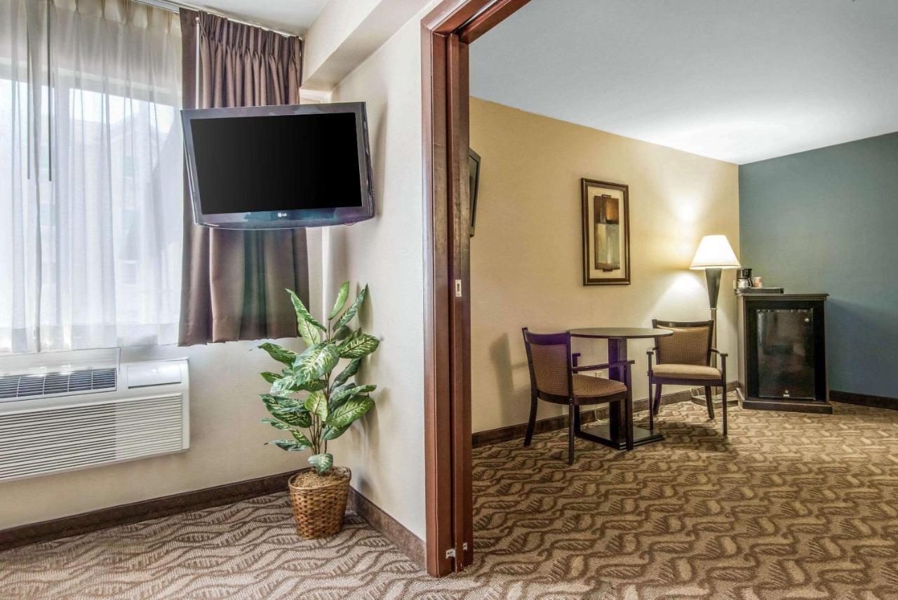 Quality Inn - Niagara Falls Blvd Dış mekan fotoğraf